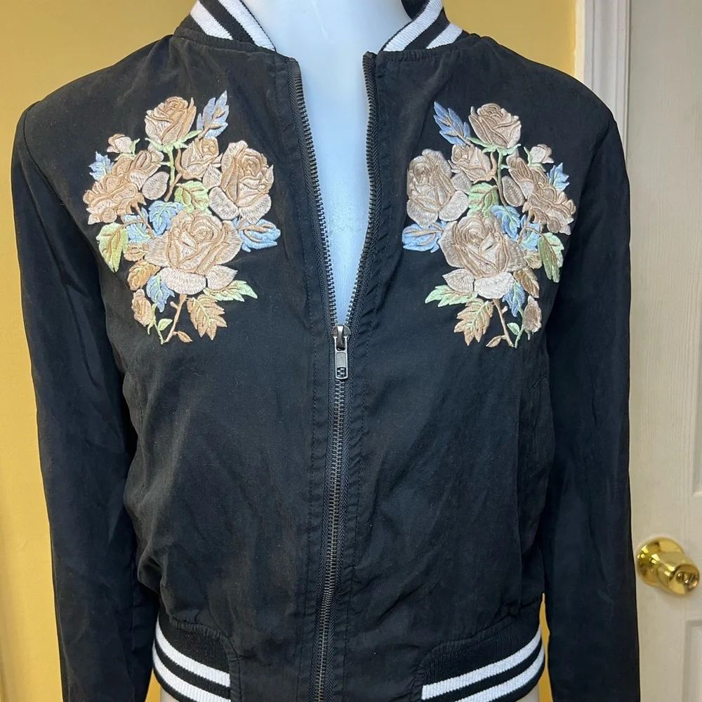 Jacket - Picture 1 of 1